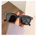 PL-WW007 Kacamata Wanita Pria Optik Anti Sunglass Dengan Fashion Sunglasses Kacamata Hitam