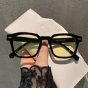 [10482] PL-WW007 Kacamata Wanita Pria Optik Anti Sunglass Dengan Fashion Sunglasses Kacamata Hitam (PL-WW007-Black/Yellow)