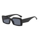 [10584] PL-H018 Kacamata Hitam UV400 Bentuk Persegi Panjang Gaya Retro Untuk Wanita/Pria (PL-H018-Black)