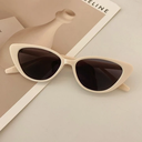 [10953] PL-H036 Kacamata Cateye Lensa Hitam Anti Uv Sunglasses Mata Kucing Aksesoris Fashion (PL-H036-Beige)