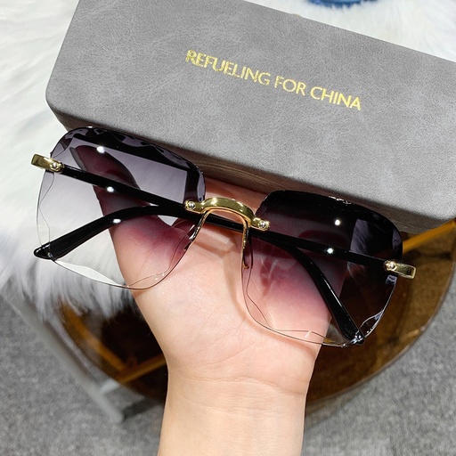 PL-MX005 Kacamata Hitam Wanita Fashion Gaya Tanpa Bingkai