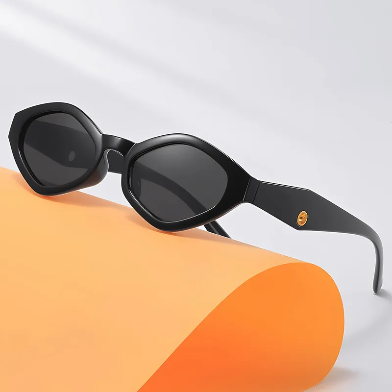 PL-H057 Kacamata Hitam Korean Style Polygonal Beach Sunglasses (New Product)